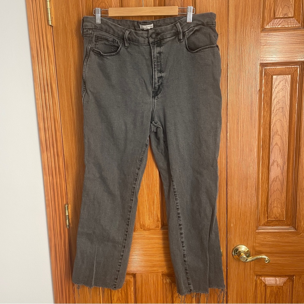 ✨ONE DAY DROP✨Good American Good Legs Jeans